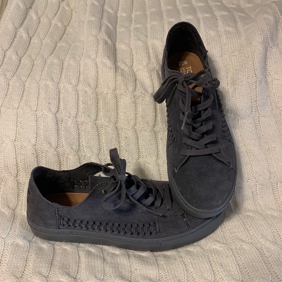 toms lenox suede sneaker